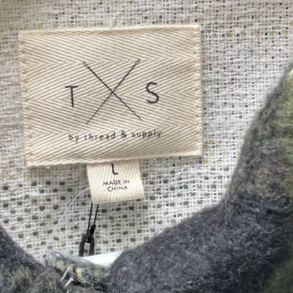 Thread & Supply Plaid Jacket Size Large - Picture 6 of 9